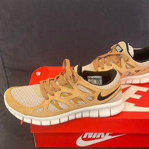 Nike Free Run - Women’s Size 10